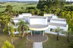 centro-medico-min-carros550x276